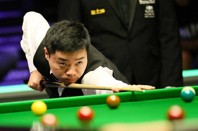 的首碰强度 的首碰强度